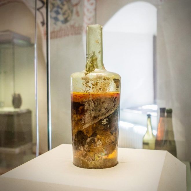 A Világ Legidősebb Bora A Pfalzi Történeti Múzeumban (Forrás A HMSpeyer Instagram Oldala)